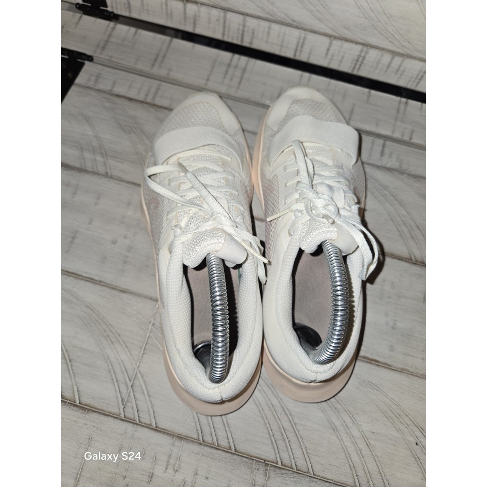 Nike MC Trainer 2 Pale Ivory DM0824-104 Women's Size 7 Shoes - Picture 6 of 10